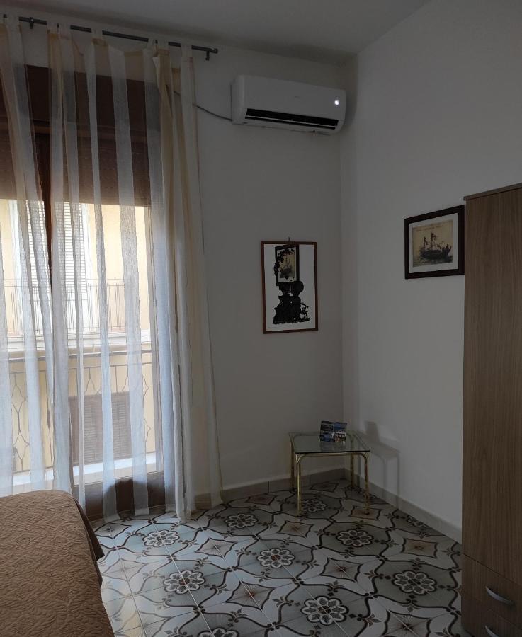 Casa Vacanza Di Maggio Apartment Cinisi Bagian luar foto